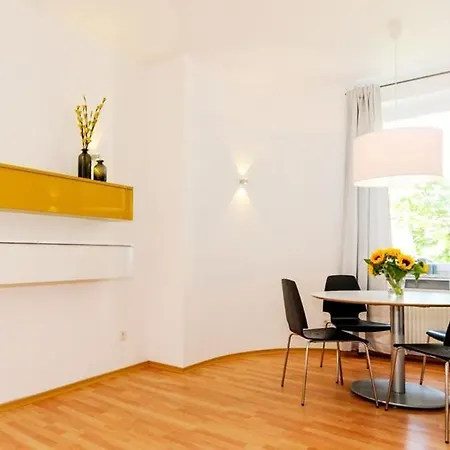 Sachsenhausen-nord - The Place To Be! דירה פרנקפורט